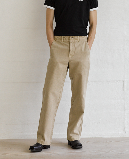 LOOSE CHINO